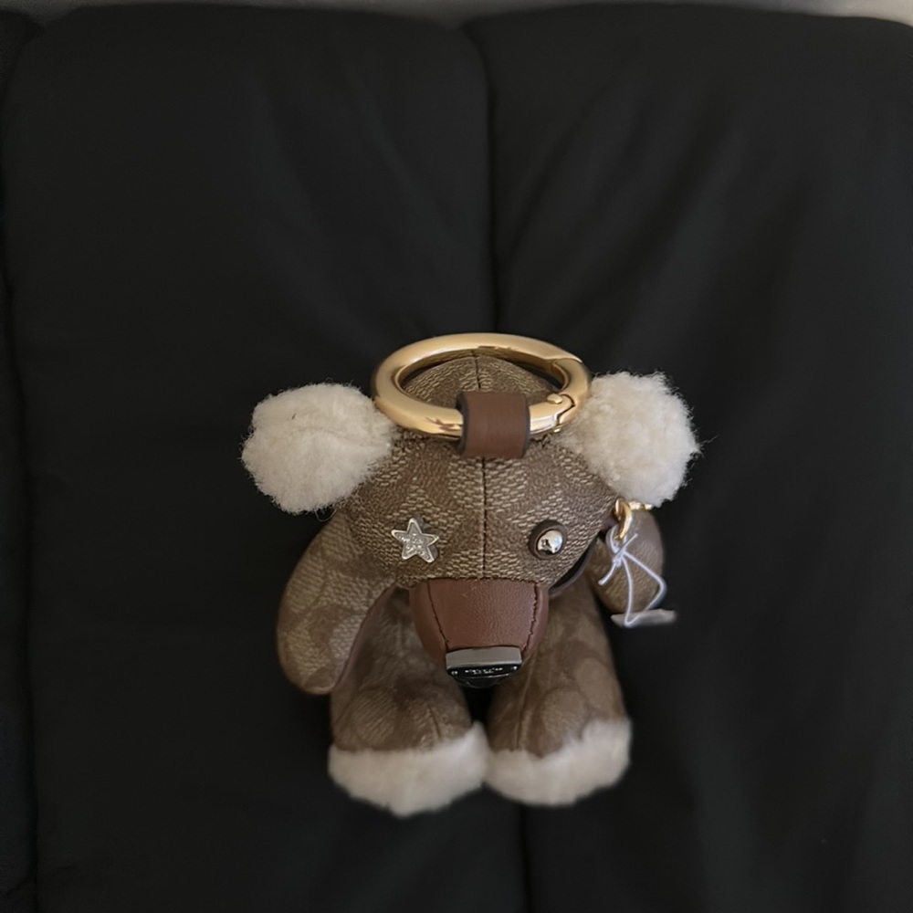 Coach bear Keychain - Picture 4 of 4